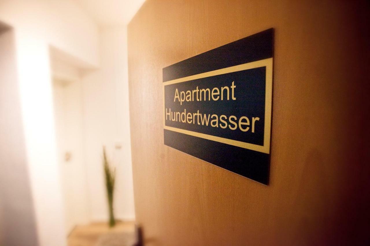Apartment Hundertwasser แอร์ฟวร์ท ภายนอก รูปภาพ